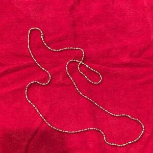 💚 NEW LOWER PRICE 💚~
Elegant Gold Beaded Necklace